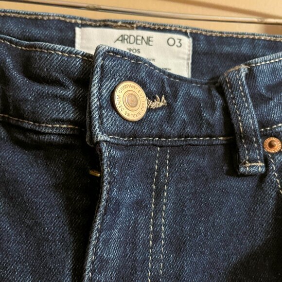 NWOT '90s High Rise  Mom Jeans Slight stretch Size 28 Sz 03 - Picture 5 of 8